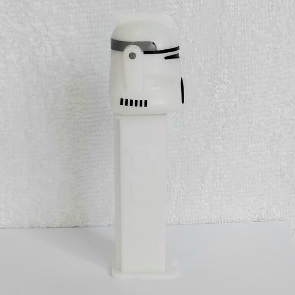 3/$24 NM/M Star Wars Clone Stormtrooper on White PEZ Dispenser!! - Picture 2 of 5
